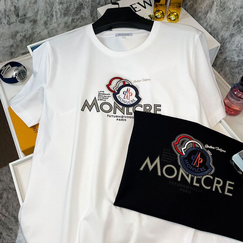 High-end European goods! Exquisite new light-luxury men's short-sleeve T-shirt, versatile, fashionable, casual, silky half-sleeve top for young men High-end European goods! Exquisite new light-luxury men's short-sleeve T-shirt, versatile, fashionable, casual, silky half-sleeve top for young men