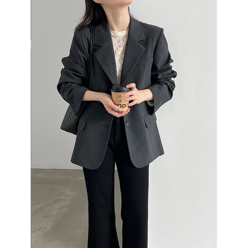 Luxi High-End Design Striped Women's Blazer 2026 Autumn Commuting Casual Suit Jacket 39008 Luxi High-End Design Striped Women's Blazer 2026 Autumn Commuting Casual Suit Jacket 39008