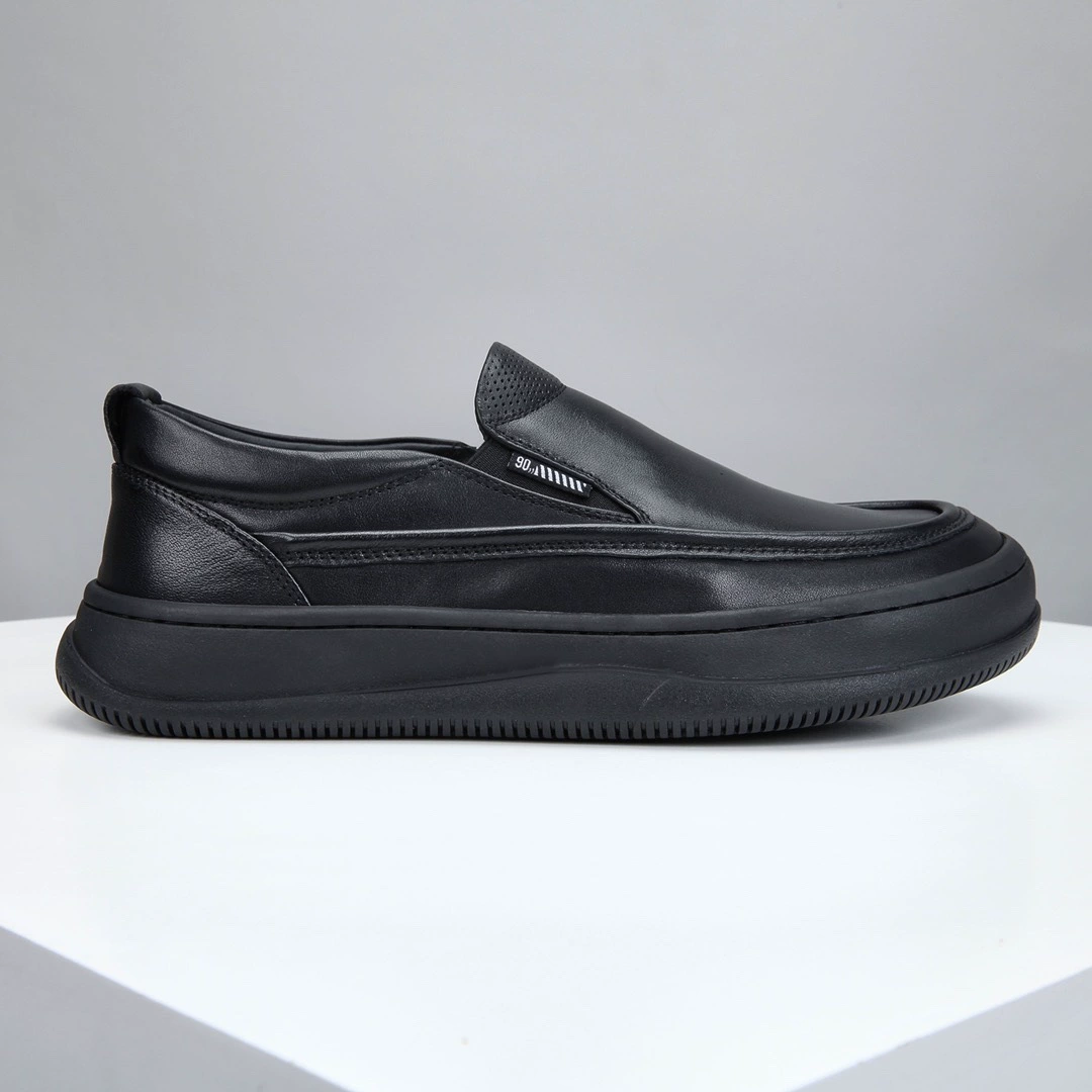 Мужские кроссовки из натуральной кожи первого слоя, мужская повседневная обувь, мужские туфли-клоуны, новая модель 2024 года.