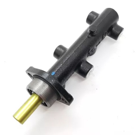 377611015A Brake master cylinder 377611015A