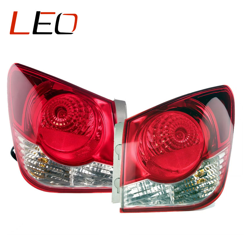 Suitable for 2011-2015 Cruze Outer Tail Light Brake Light Right 96828251 Left 96828250