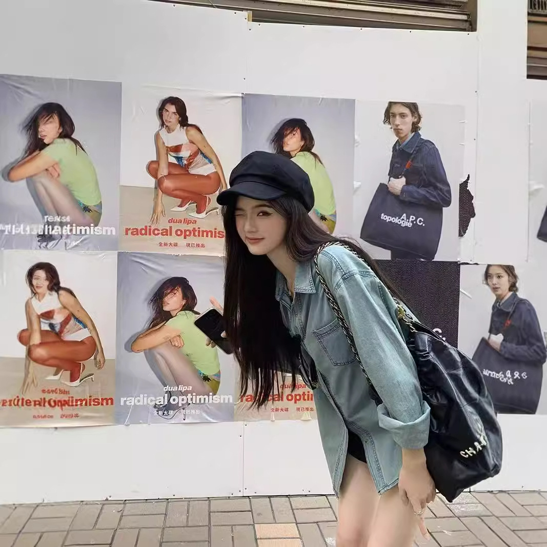 가을 2024 년 새로운 도착 다양한 패션 복고풍 감각 디자인 센스 느슨한 통근 긴 소매 데님 셔츠