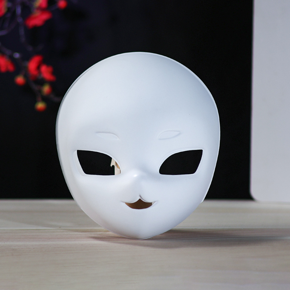 Chica linda suave, embrión blanco puro, plástico, máscara de PVC, blanco mate, blanco mate, zorro en blanco, maquillaje facial, pintura de cabeza de bestia humana pintada a mano