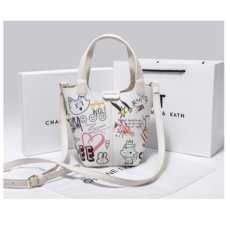 Little Bear Graffiti Basket Bucket for Women 2024 New High end Fashion Versatile Handheld Crossbody Bag_voghion.com