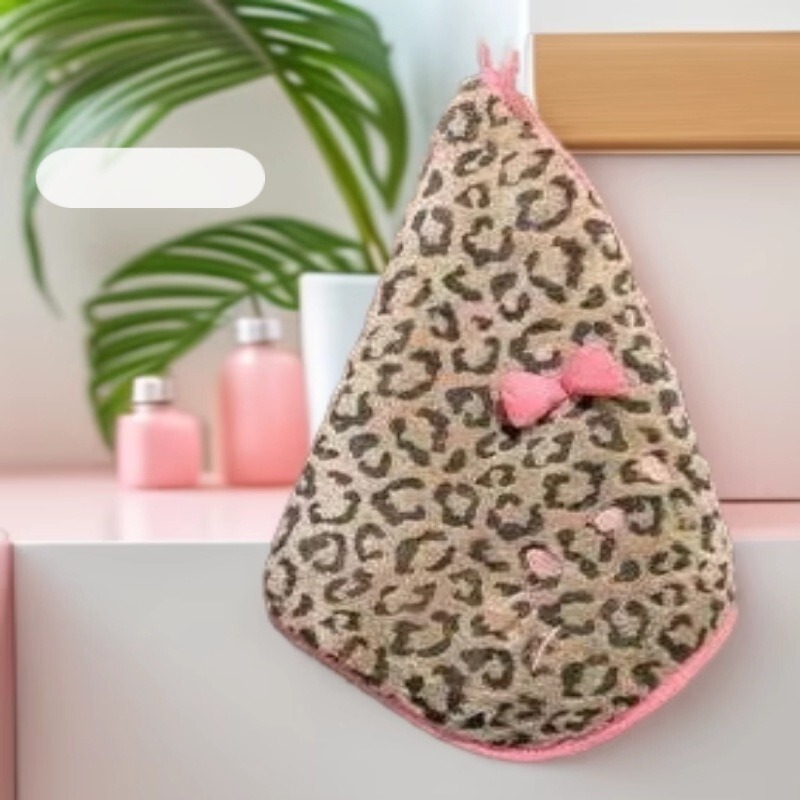 Shuangli Genuine Leopard Print Kt Cat Kidsren's Towel Absorbent Kidsren's Small Towel Soft Lint-Free Hand Towel Bath Towel