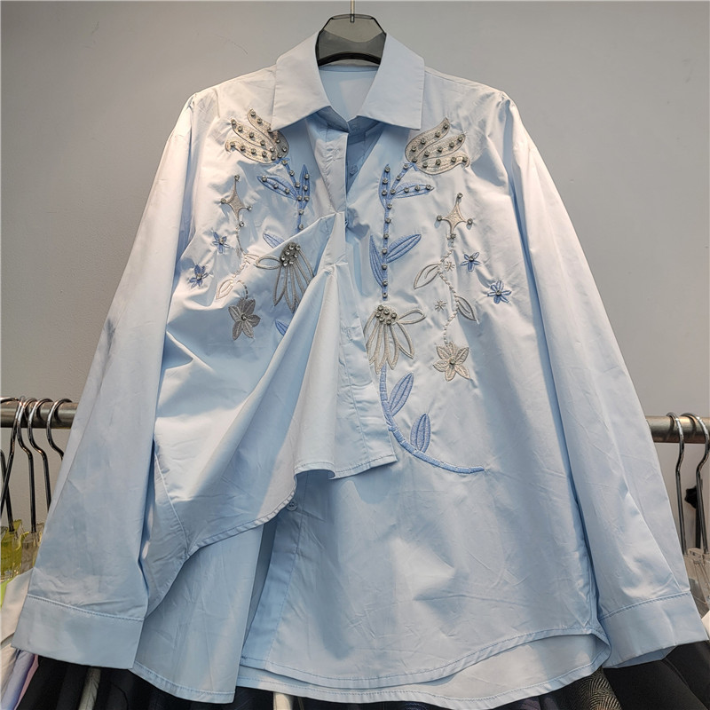 2026 primavera nueva camisa de bordado retro de mangas largas de diseño suelto nicho azul camisa de bordado image 4