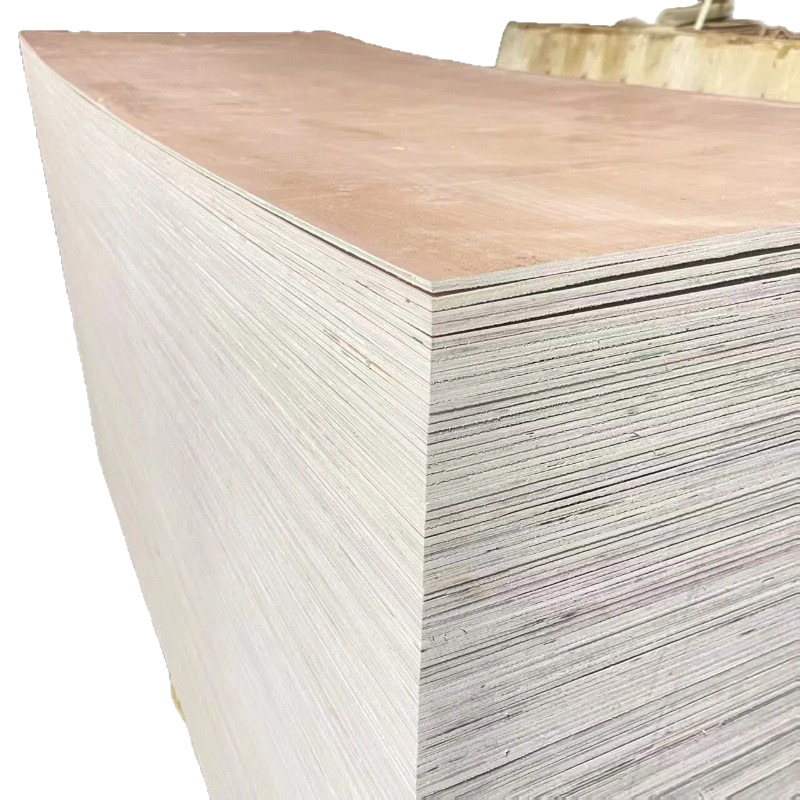 Tablero multicapa de madera 15MM madera contrachapada de álamo tablero de embalaje lvl conformación secundaria chapa de madera contrachapada no fumigada tablero de madera image 6