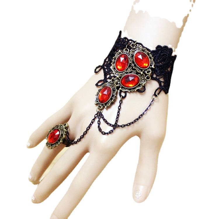 新品吸血鬼哥特黑色蕾丝女复古百搭手链带戒指一体链GS048
