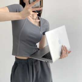 复古纯色设计感鱼骨修身打底衫女夏季辣妹方领露锁骨短袖T恤ins潮