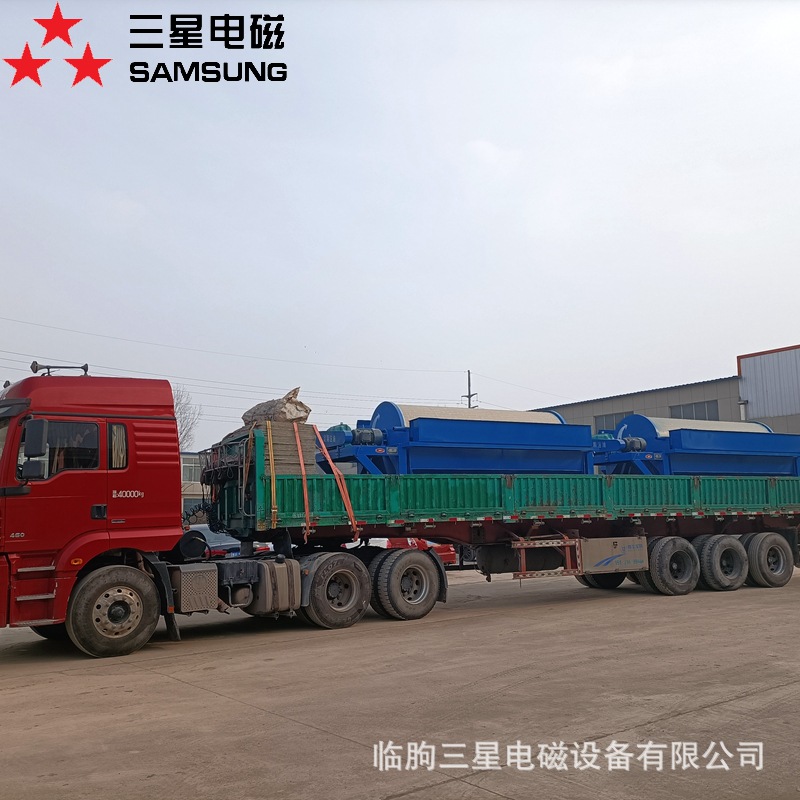 大型矿山滚筒磁选机 矿用铁砂尾矿沙金强磁除铁机 砂石分离设备