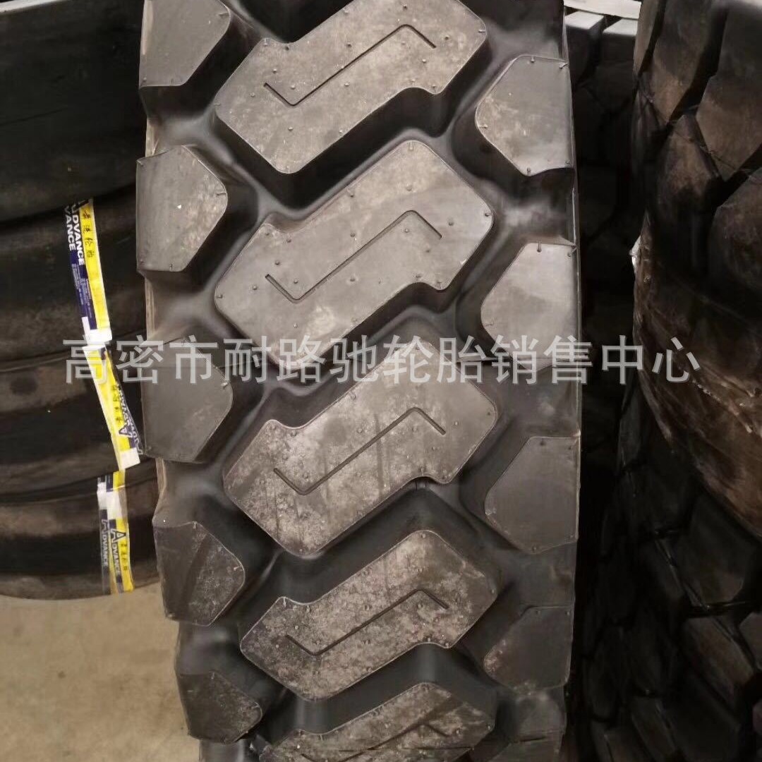 全钢子午线轮胎1600R25 1400R25 GLR-09-E4宽体自卸车轮胎