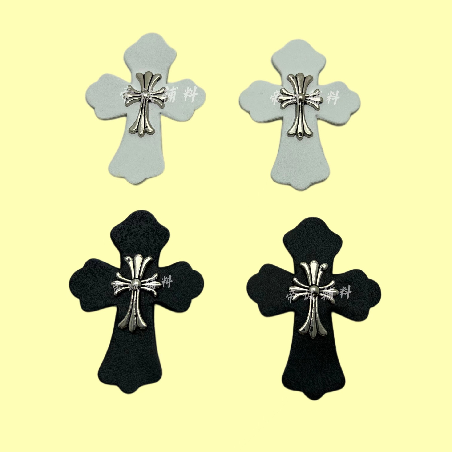 PU人造皮皮十字架合金皮标衣服包包帽子装