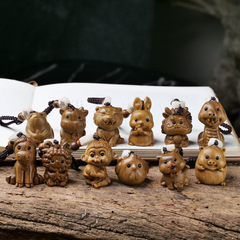 Green Sandalwood Twelve Zodiac Handheld Carving Ornament Wooden Craft Art Creative Pendant Hook Keychain Wholesale