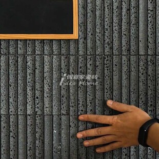 ����ɫ��ɽ�Ҷ�ʯ���Rِ�ˏ͹��L���ވA�����ΰ�͹��e���������u