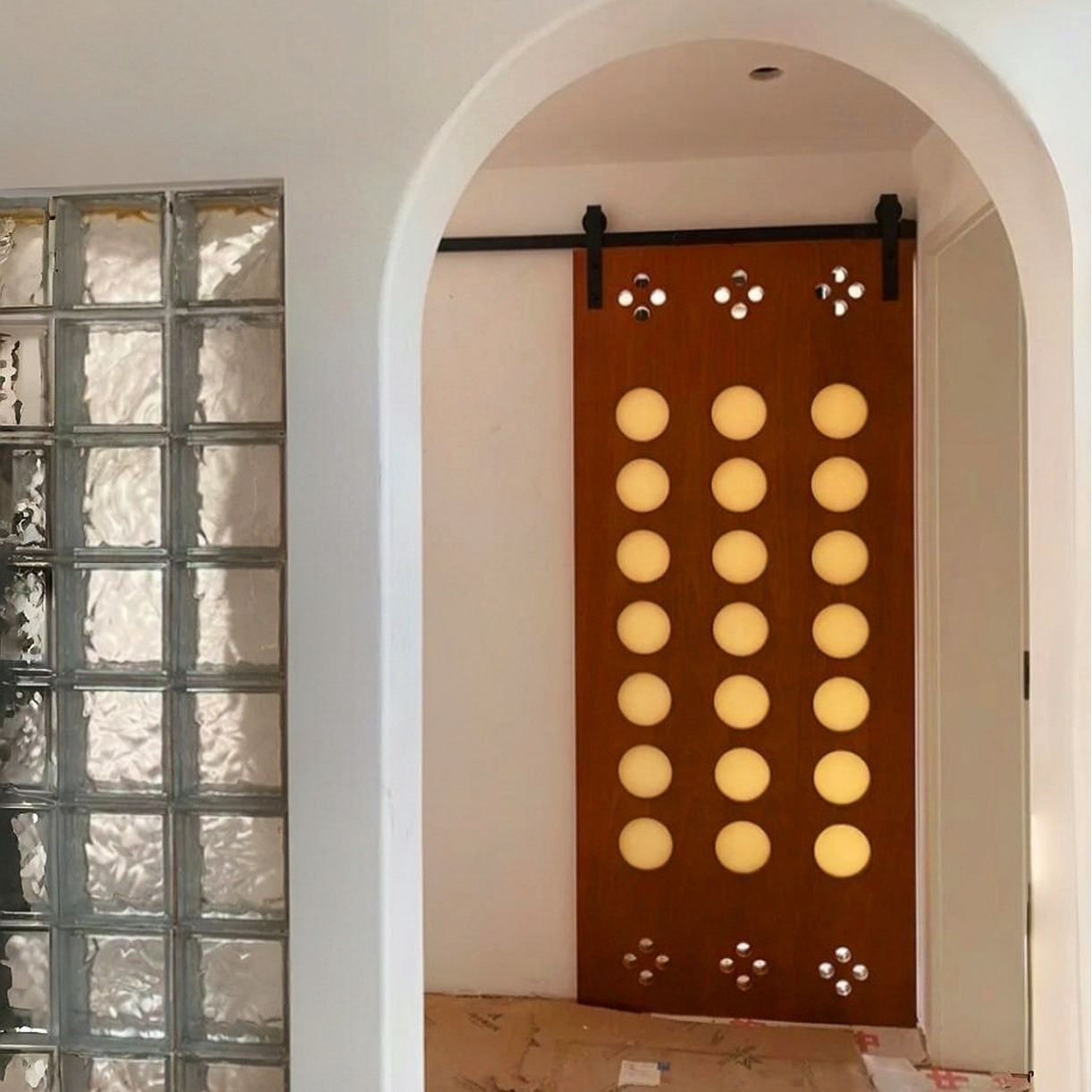 实木复古风网红洞洞门卫生间门烤漆对开谷仓门房间门对开房门