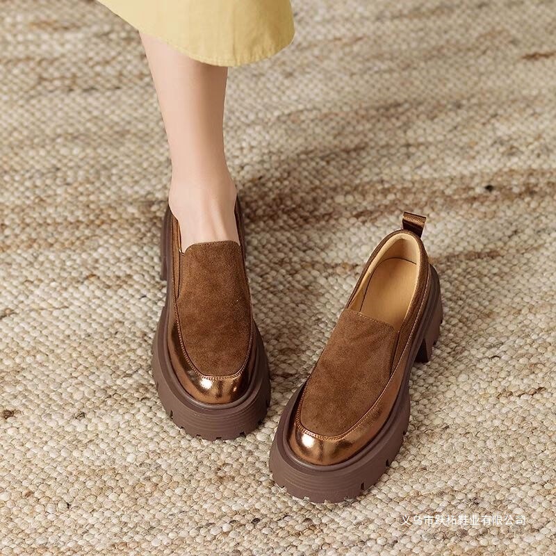 Women's Thick-Soled Loafers 2026 Spring/Summer New Hollow Sandals Chunky Heel Small Leather Shoes Casual Women's Shoes Women's Thick-Soled Loafers 2026 Spring/Summer New Hollow Sandals Chunky Heel Small Leather Shoes Casual Women's Shoes