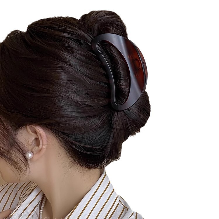 フランス式の酢酸高級感のサメの魚は女性の春夏の復古の気質の後頭部を挟みます。