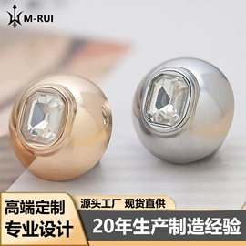 钮扣;胸针;腰部配件