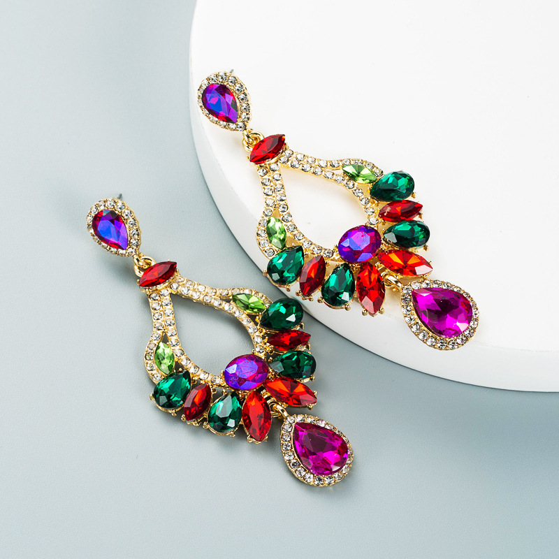 Fashion Vintage Inlaid Colorful Rhinestone Geometric Earrings Wholesale Nihaojewelry display picture 4