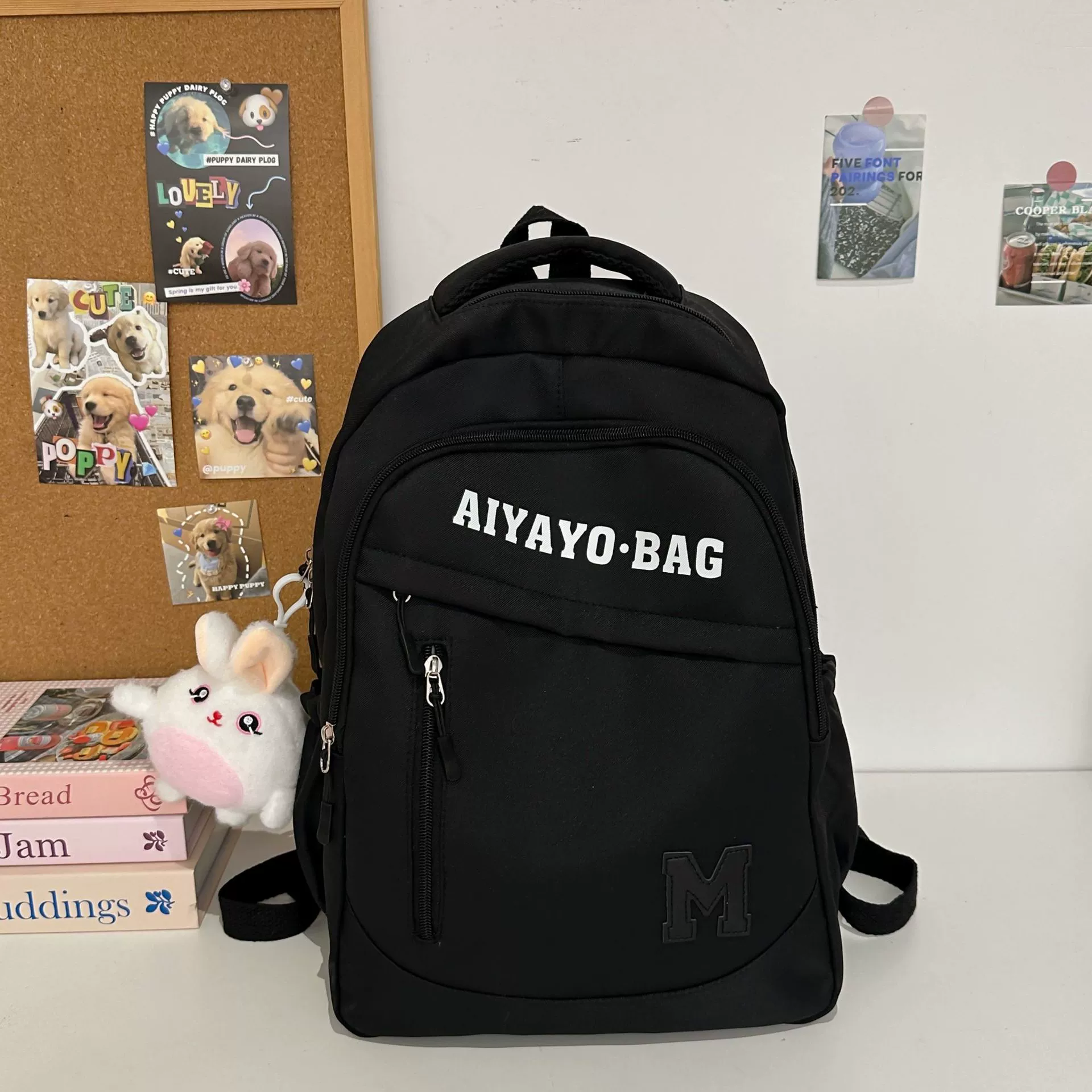 Capacious backpack, waterproof wear-resistant small school bag, simple and elegant design