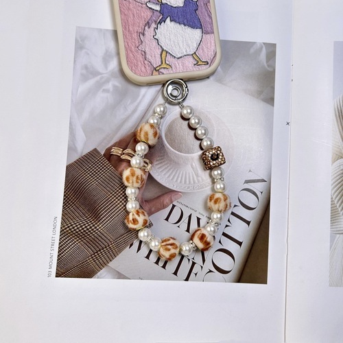 Light Luxury Leopard-Print Suede Beads, Pearl, Checkered, Small Rhinestone Ball, Short Handmade Beaded Bag Keychain, Phone Chain