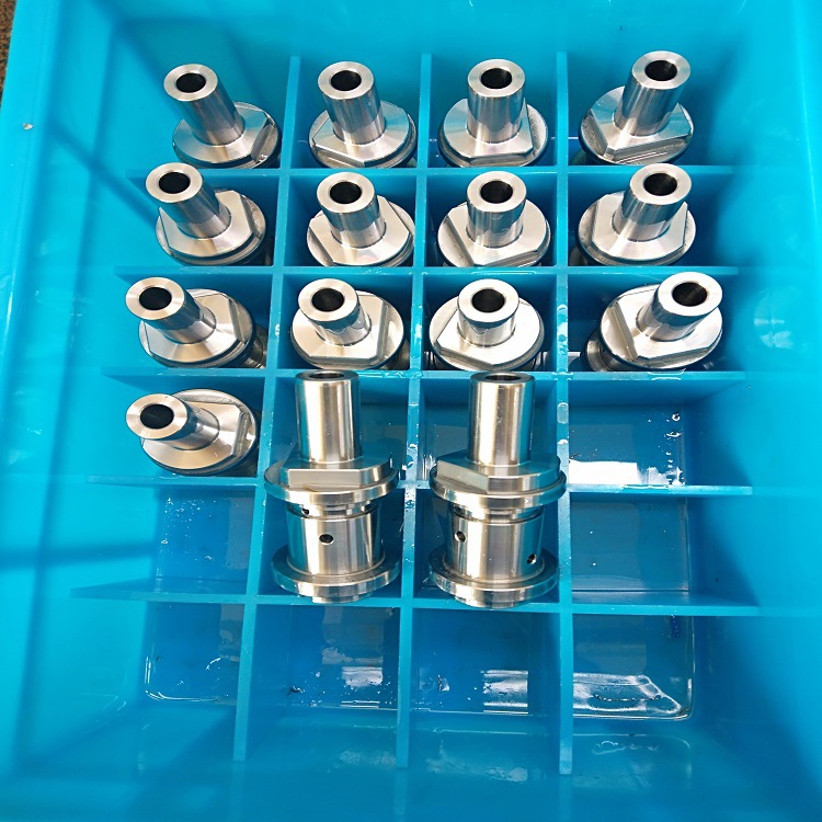 �������������Ż�е����ӹ�