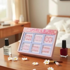 春夏の花の季節の爪を着て、手を傷つけないピンク系の少女ins風peケースを貼ることができます