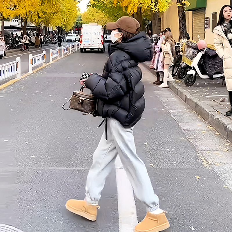 Black Popular Hooded down Jacket Women's Short Jacket 2024 Winter New Korean Style Loose White Duck down Jacket