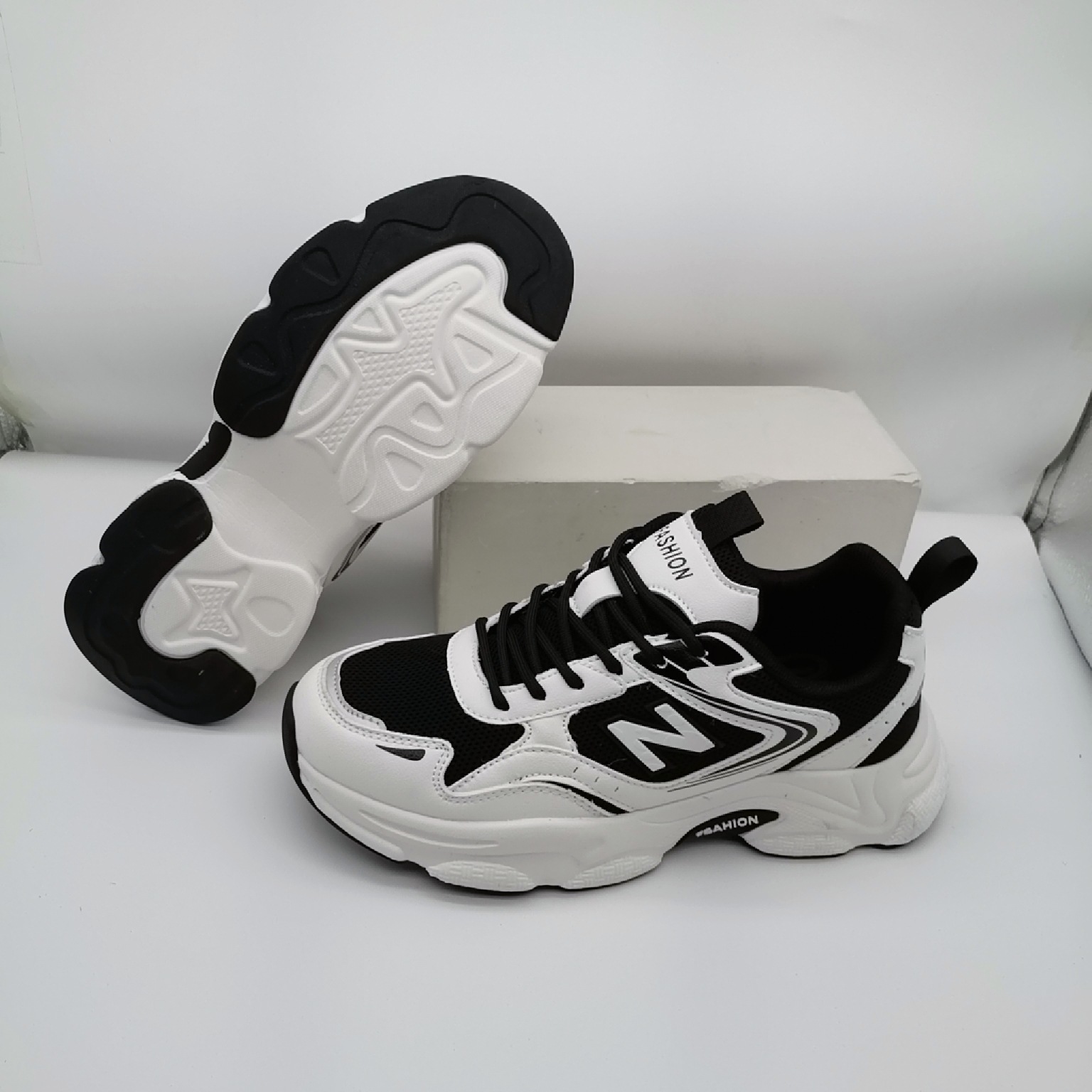 Fujian zapatos de hombre de doble malla transpirables zapatos deportivos casuales zapatos de carreras de estudiantes de moda con suela suave zapatos de carreras ligeros versátiles