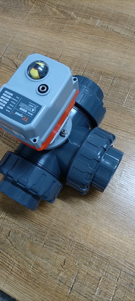 UPVC三通球阀UPVC电动三通球阀PVC-U气动三通球阀PVC三通阀