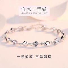 S999純銀のブレスレットの女性の天猫の人気のある韓国版の学生の森系は簡単にダイヤモンドのブレスレットのバレンタインデーのプレゼントを入れます。