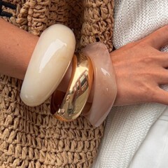 クロスボーダー Xiyin の人気の誇張されたハイエンド樹脂ブレスレット女性の光沢のあるニッチジュエリーブレスレット幾何学的な組み合わせブレスレット