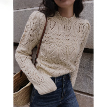 镂空套头毛衣女内搭设计感小众手工钩花温柔系针织衫垫肩短款