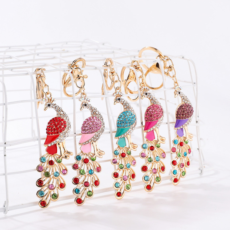 Korean-Style Crown Peacock Keychain Cartoon Rhinestone-Embellished Bag Pendant for Girls, Hot-Selling Small Gift from Yunnan Tourist Attractions