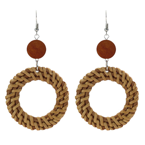 Retro forest grass and rattan woven handmade earrings, bohemian resort style earrings, women's ethnic style summer ear accessories