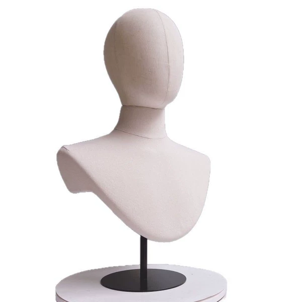 Head mold chest piece with black base (height adjustable)