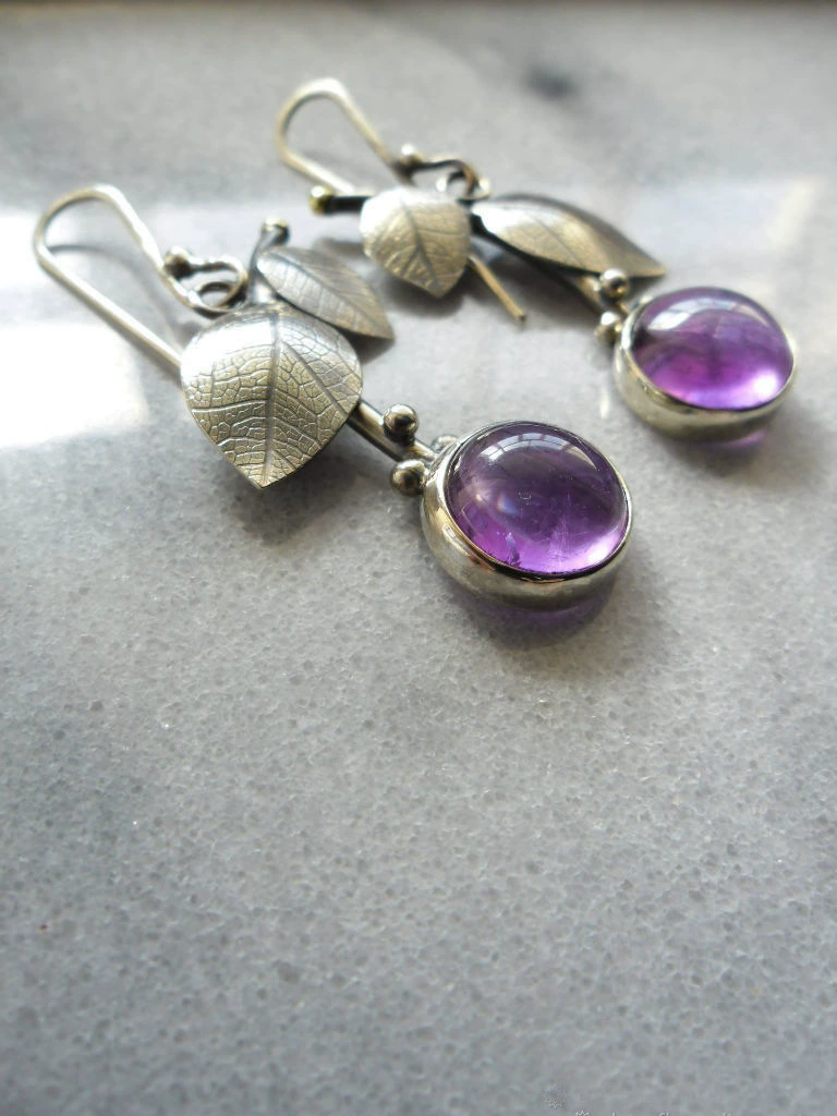 美裕 Retro organic crystal earings with amethyst, universal earrings, simple and elegant design, light luxury style