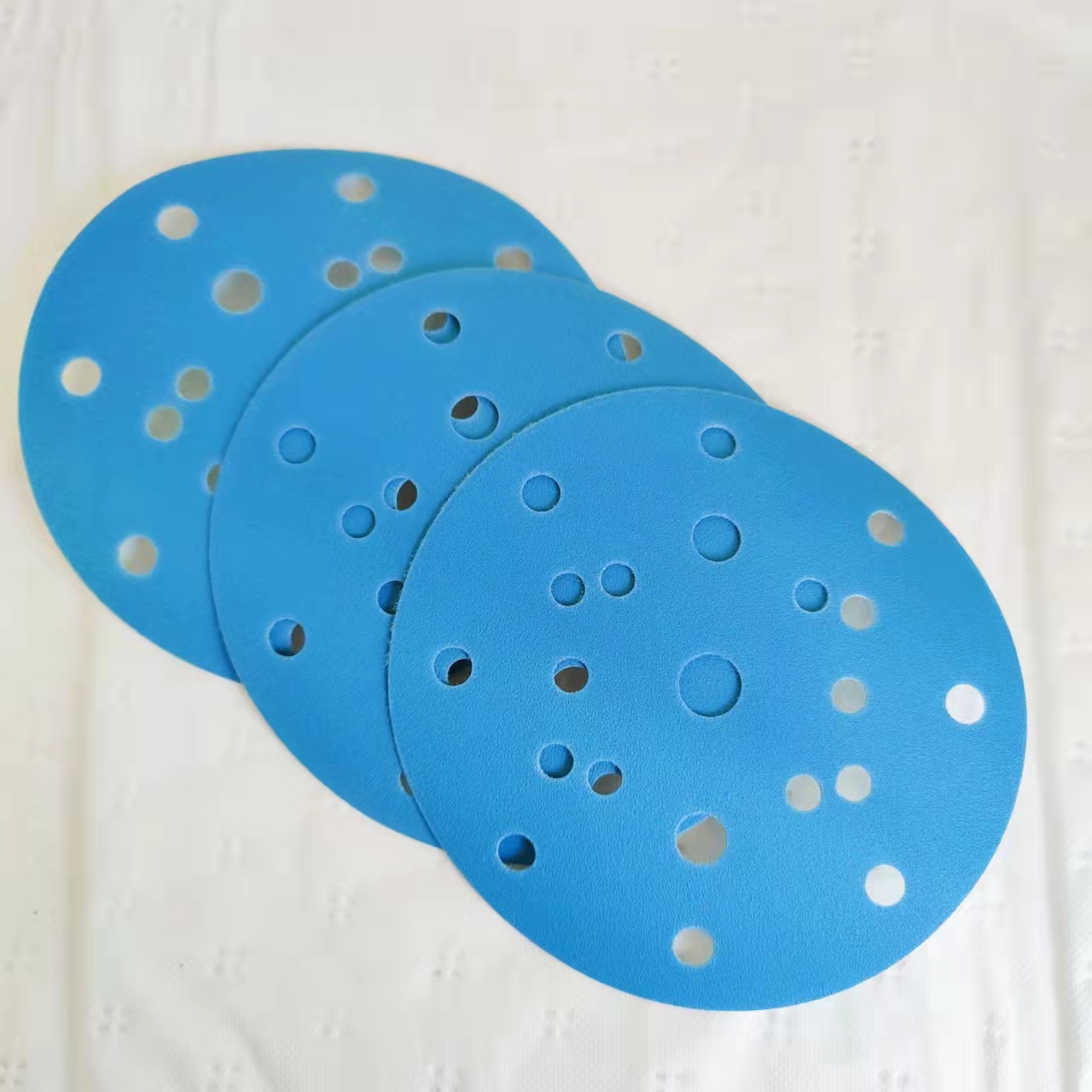 砂纸 植绒砂纸 6寸多孔砂纸 6寸通用孔砂纸 6寸圆砂纸