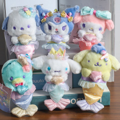 マーメイドのクマのぬいぐるみが可愛いです。