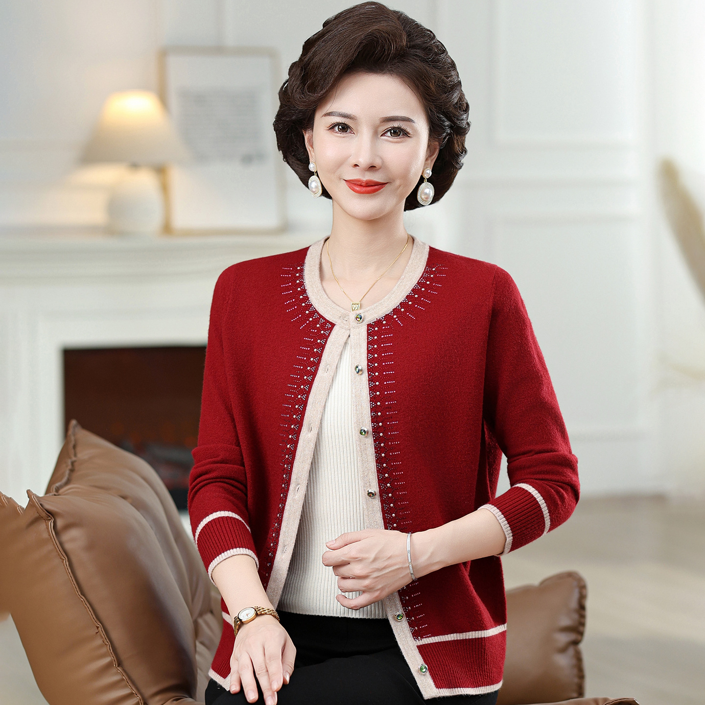 本命年妈妈装红毛衣服奶奶对襟开衫中老年人女春秋外套洋毛针织衫