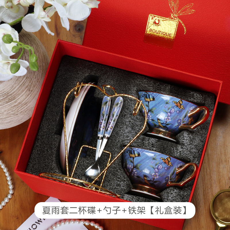 China de hueso estilo europeo taza de café traje de alta gama exquisito pequeño lujo británico tarde juego de té caja de regalo al por mayor