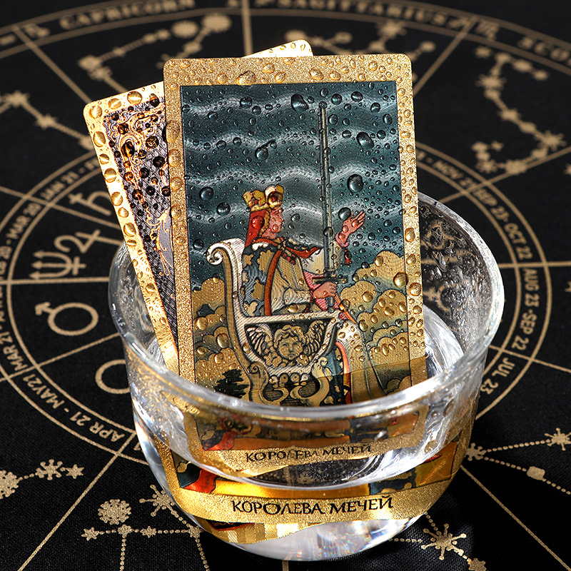 Gold Foil Tarot Card 5