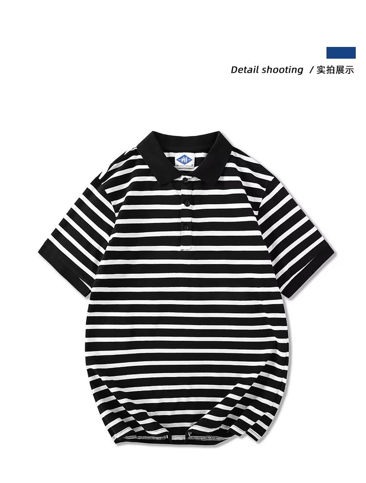 Camisa POLO de lujo ligero para hombres, marca de moda, camiseta a rayas de solapa delgada de estilo coreano, ropa de verano madura ligera, simple de media manga, hombre de manga corta