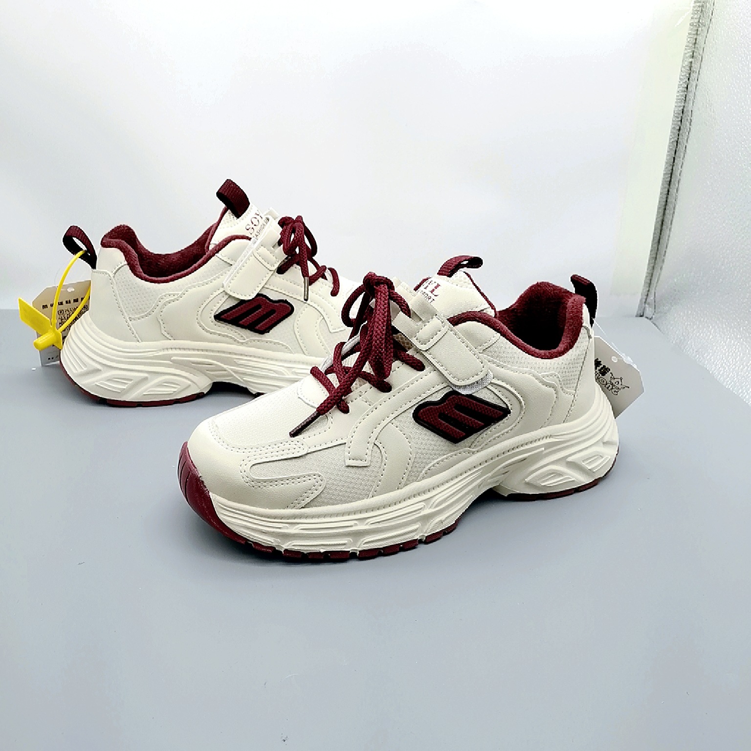 32-37 Tales de invierno de cuero de algodón zapatos deportivos de cuero para niños zapatos de skate para niños de primaria y media edad zapatos de carrera para niños