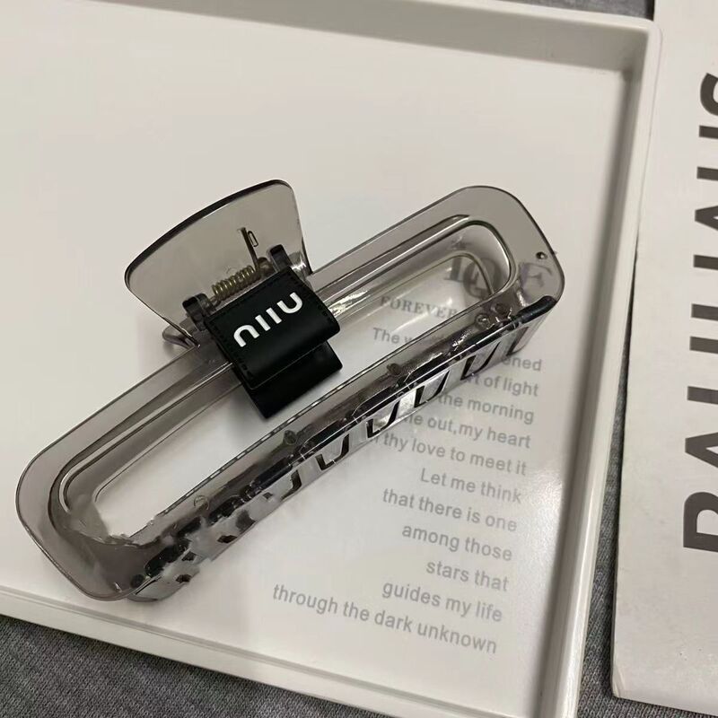 フレンチシンプルなコントラストカラーの女性用大型ウェーブグリッパー、ハイエンドシャーククリップ2025新しい後頭部ヘアアクセサリー|undefined