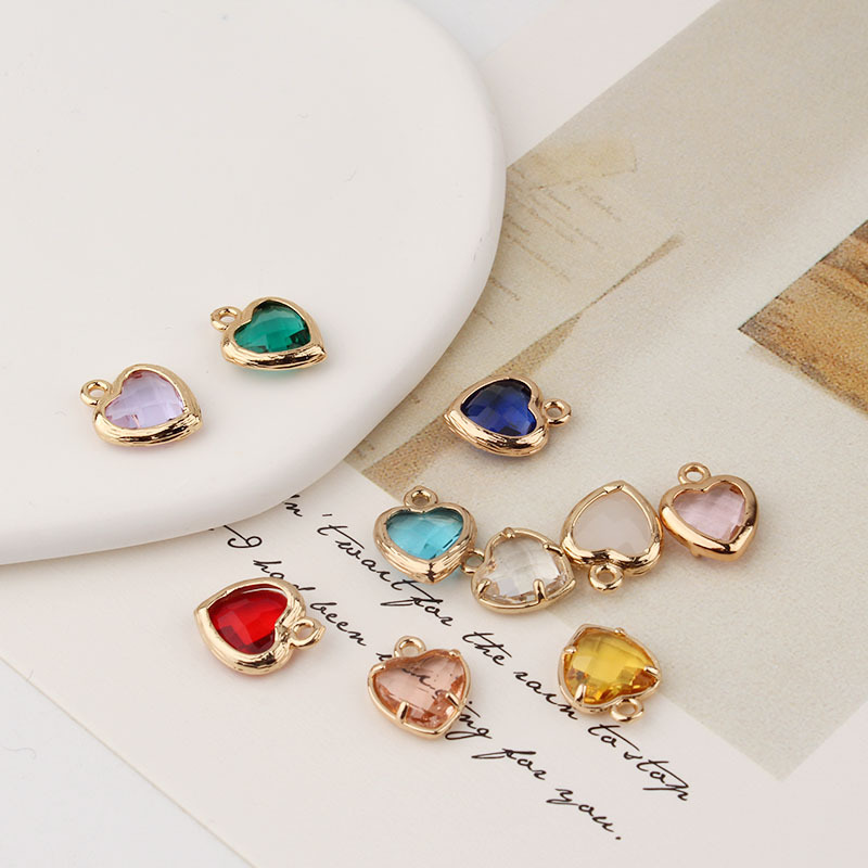 2g Weight Pendant Jewelry Making Type Zircon Inlay Material DIY Jewelry Accessories Classification 1 Piece Quantity Copper Material Heart Shape Pattern Inlay Design IG Style, Shiny Style 1 Piece Copper Zircon Heart Shape Pendant 1