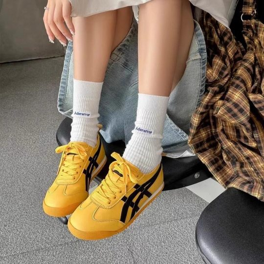 Real Soft Leather Vintage Height-Increasing Red German Training Shoes Female Spring Student Flat Casual Sneakers Platform Sports Forrest Gump Shoes