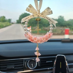 High-End Crystal Car Hanging Ornament for Rearview Mirror, Women's Style Cross with Pearl Flowers, Popular Online Model