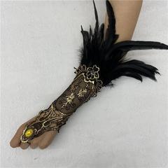 欧米の国境を越えたハロウィーンの羽のブレスレットのゴシック風の羽の手袋の透かし彫りの金色のレースの腕のカバー