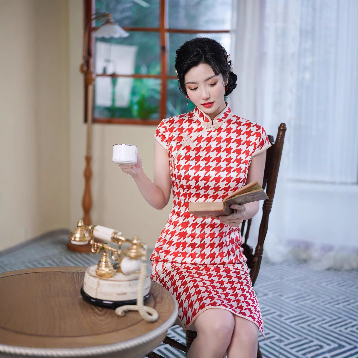 Silk cheongsam